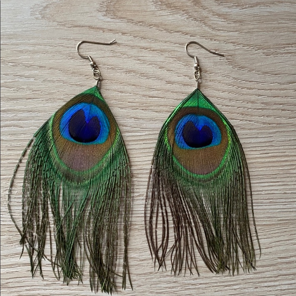 Natural feathers earrings 🦚